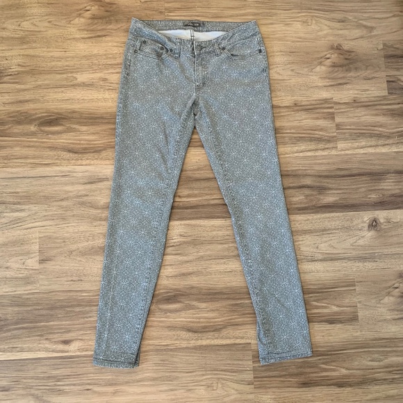 Women's Prana Print Gray low-rise Skinny Pants 8/29 - Picture 1 of 9